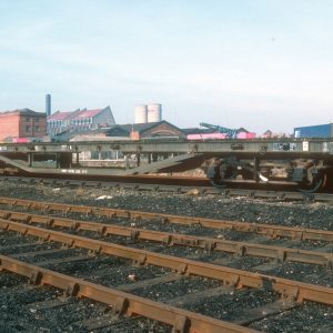 R60203 - BR, YMO 'Salmon' Bogie Wagon - Era 6